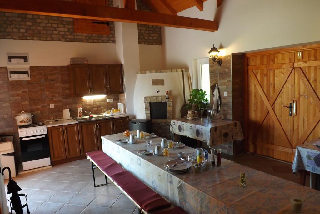 Apartment Nagybajcsi Koertefa Vendeghaz *